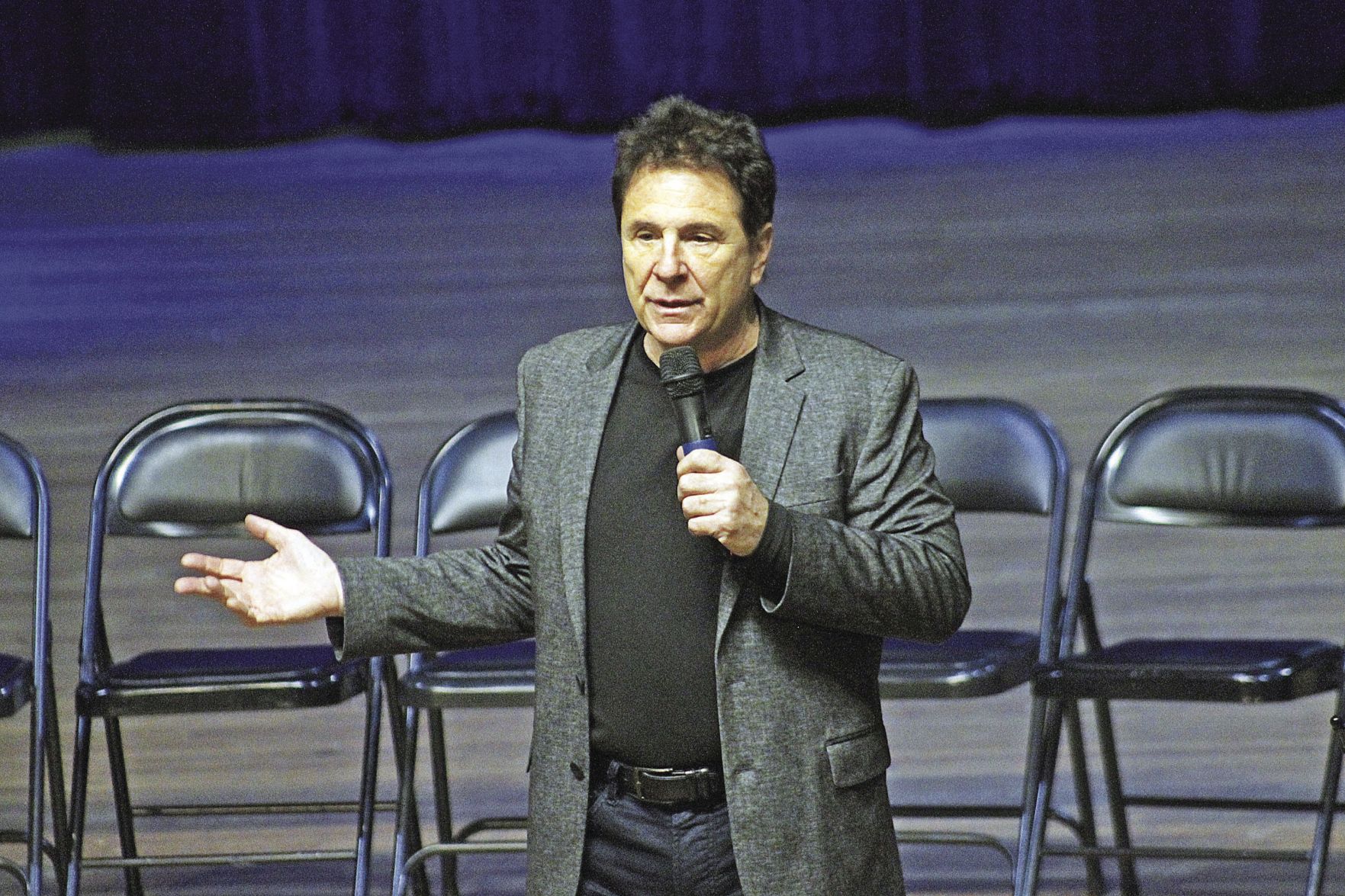 Hypnotist at Murray State